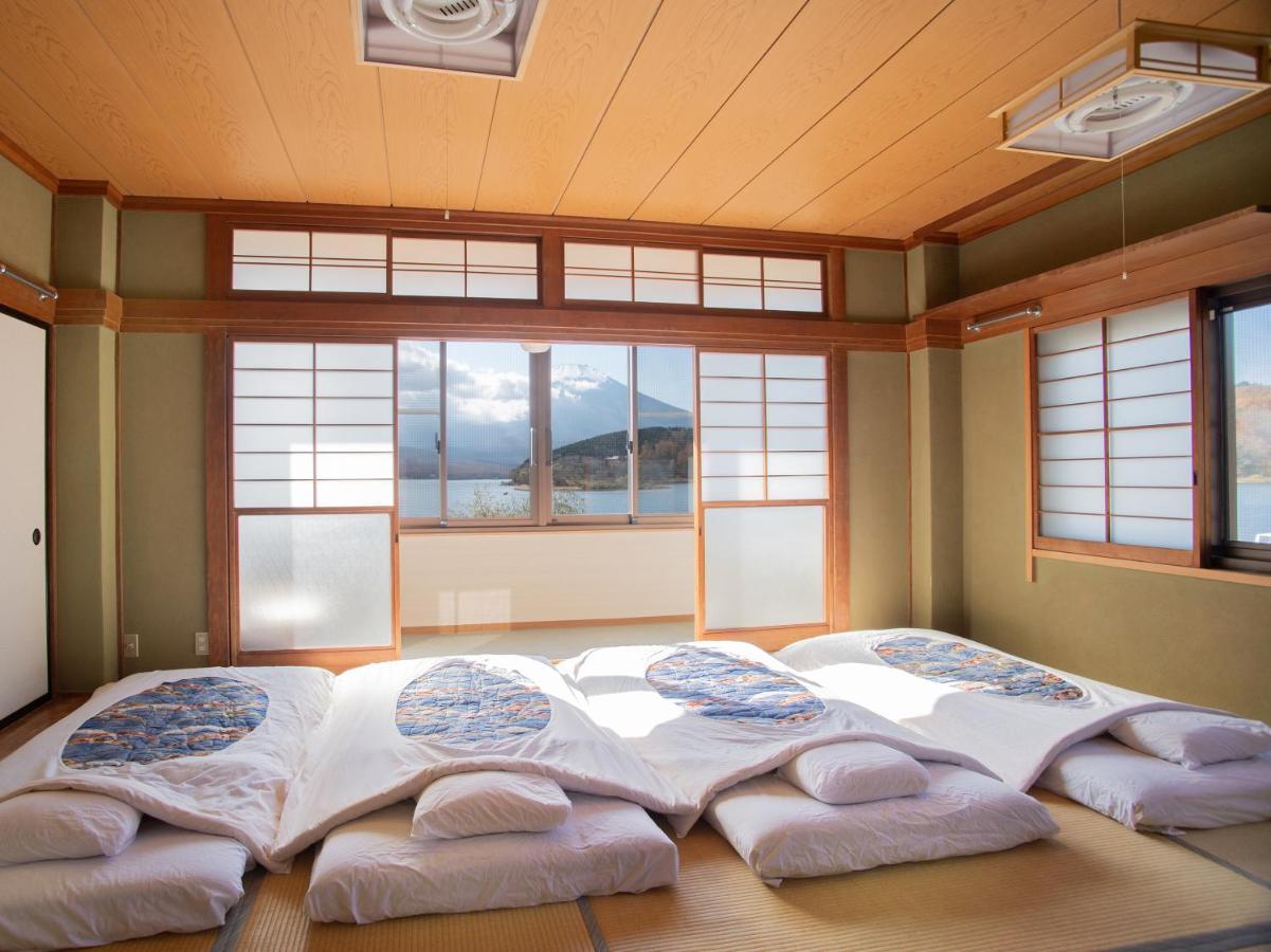 Tabist Lakeside In Fujinami Yamanakako Buitenkant foto